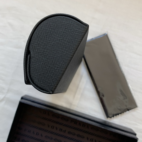 PRADA Black Sunglasses/Eyeglasses Case Set - Picture 4 of 5